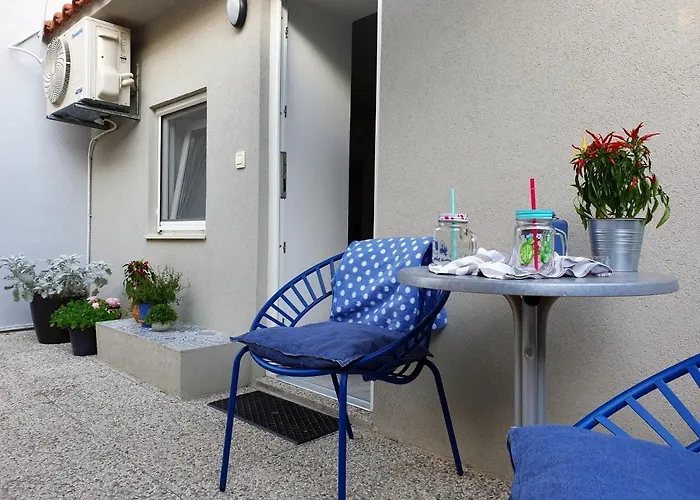 Ana * Zadar