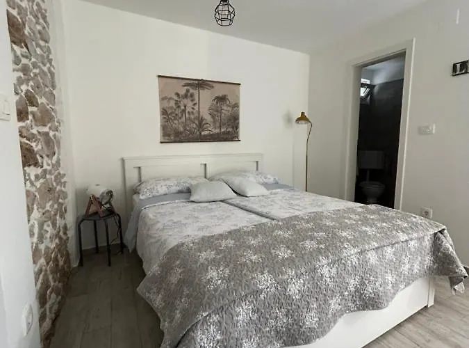 Ana Apartament